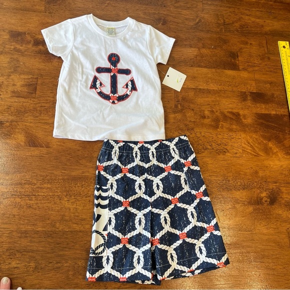 NWT Lilies & Lads navy white anchor t shirt with shorts set size 12 months - Picture 1 of 6